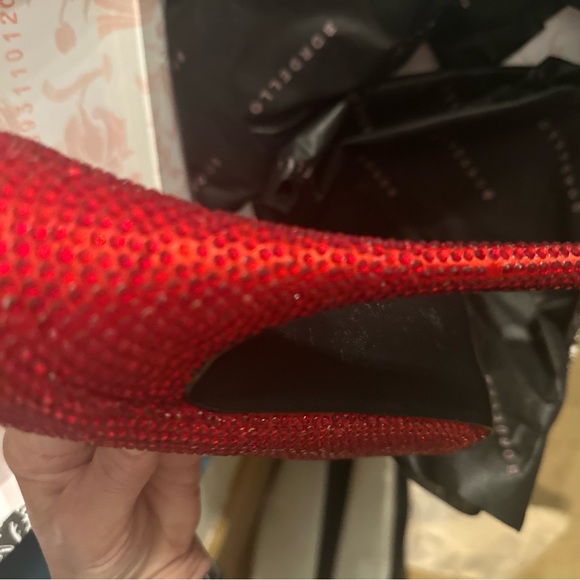 Red sequined high heels - Picture 7 of 14